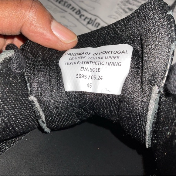 Kurt Geiger Black Minimalist Sneakers - Picture 4 of 8